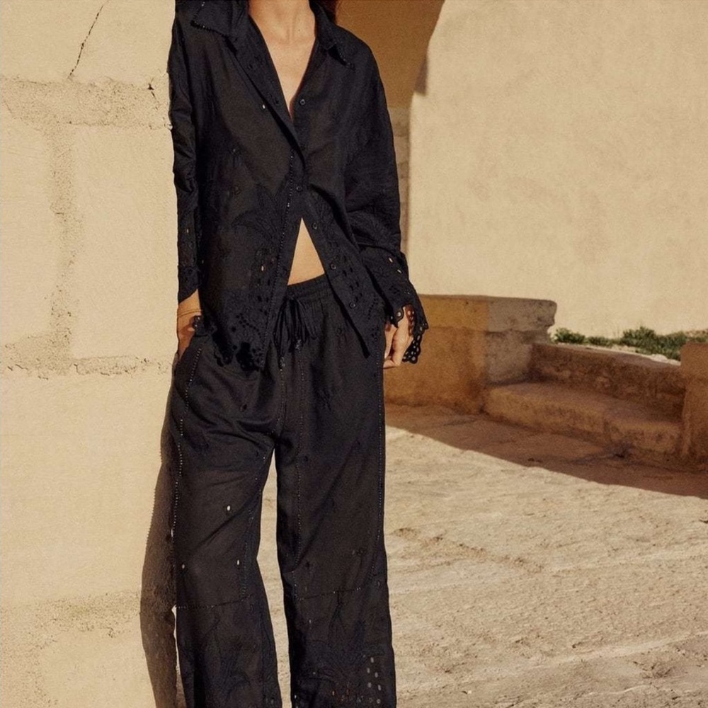 ZARA WOMAN SS23 SET PANTS AND BLOUSE WITH OPENWORK EMBROIDERY BLACK